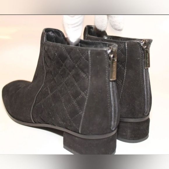 Aquatalia by Marvin K. 8.5 Suede Back Zip Chelsea Flat Ankle Boots - Picture 8 of 16